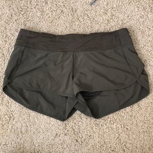 Green Speed Up Short 2.5”